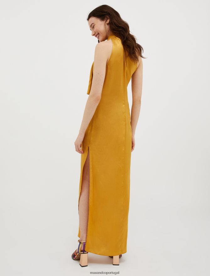 vestuário ponto MAX&Co. mulheres vestido de cetim ombro a ombro mostarda B40R6410