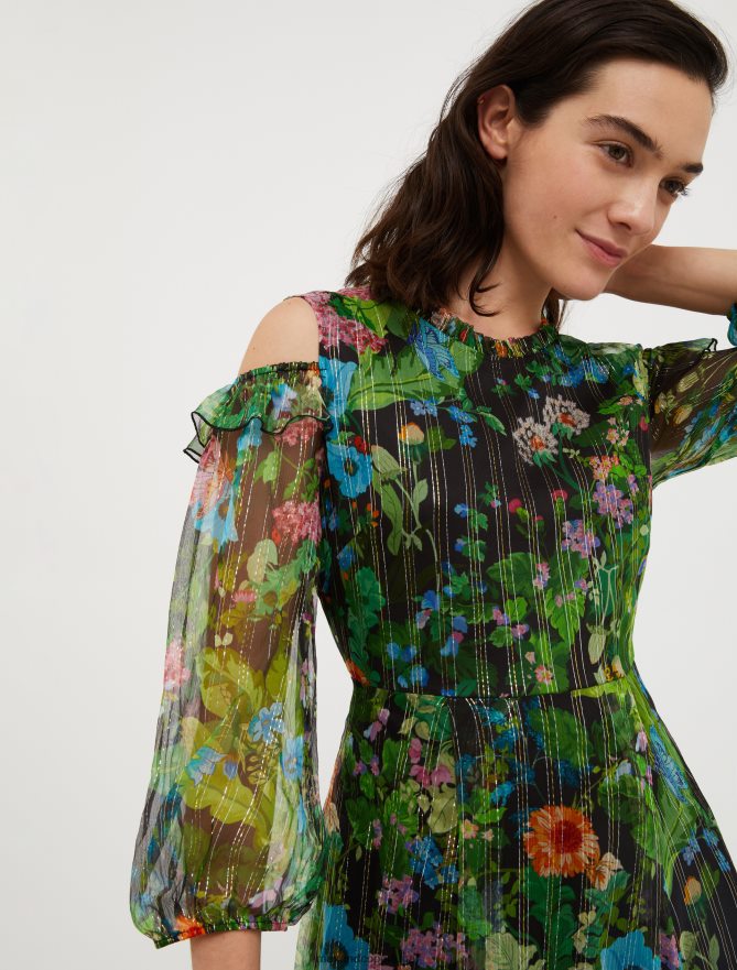 vestuário ponto MAX&Co. mulheres vestido maxi de crepon de seda padrão preto B40R6426